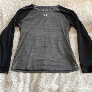 Long sleeve workout tee